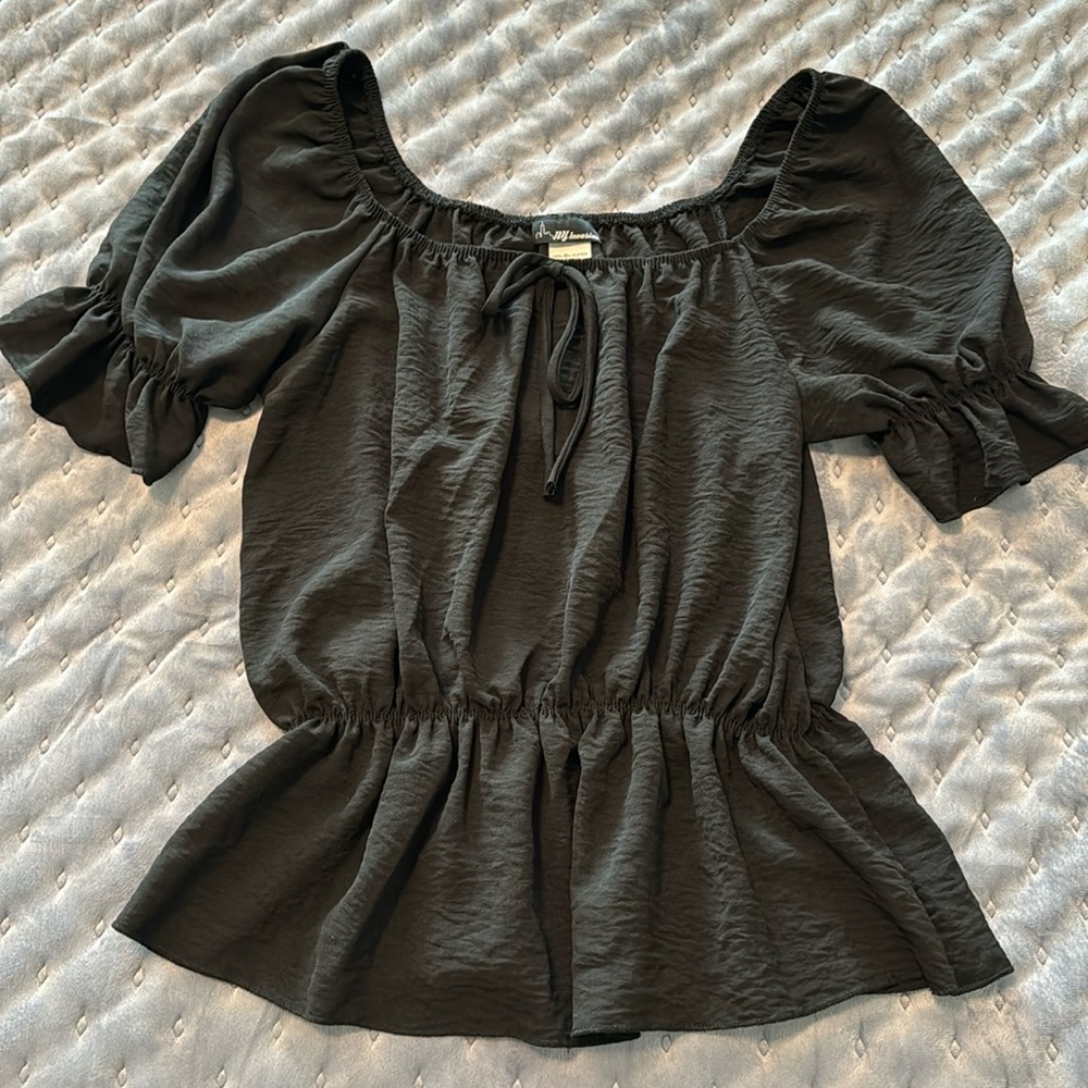 Ny invasion black ruffle blouse top size medium
